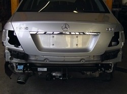 •	Auto Anhängerkupplung einbauen 